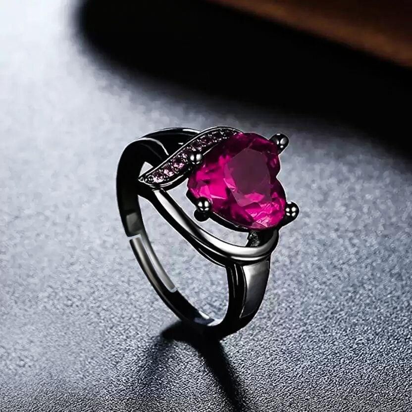 Valentine Love Blood Pink Heart Shape Diamond Ring for Girl And Women Stainless Steel Cubic Zirconia Black Silver Plated Ring