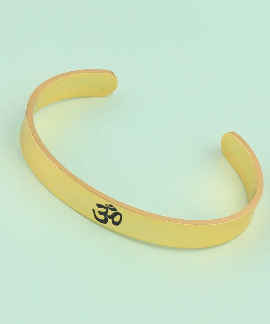 Fabulous Golden Base Metal Men Adjustable Kada