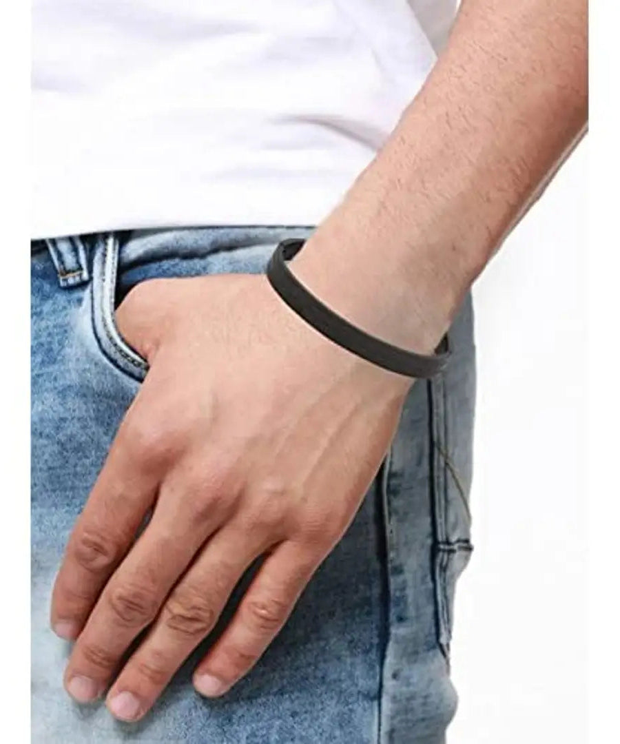 Jewelbox Black 316 L Surgical Stainless Steel Italian Openable Bangle Kada Bracelet for Men and Boys