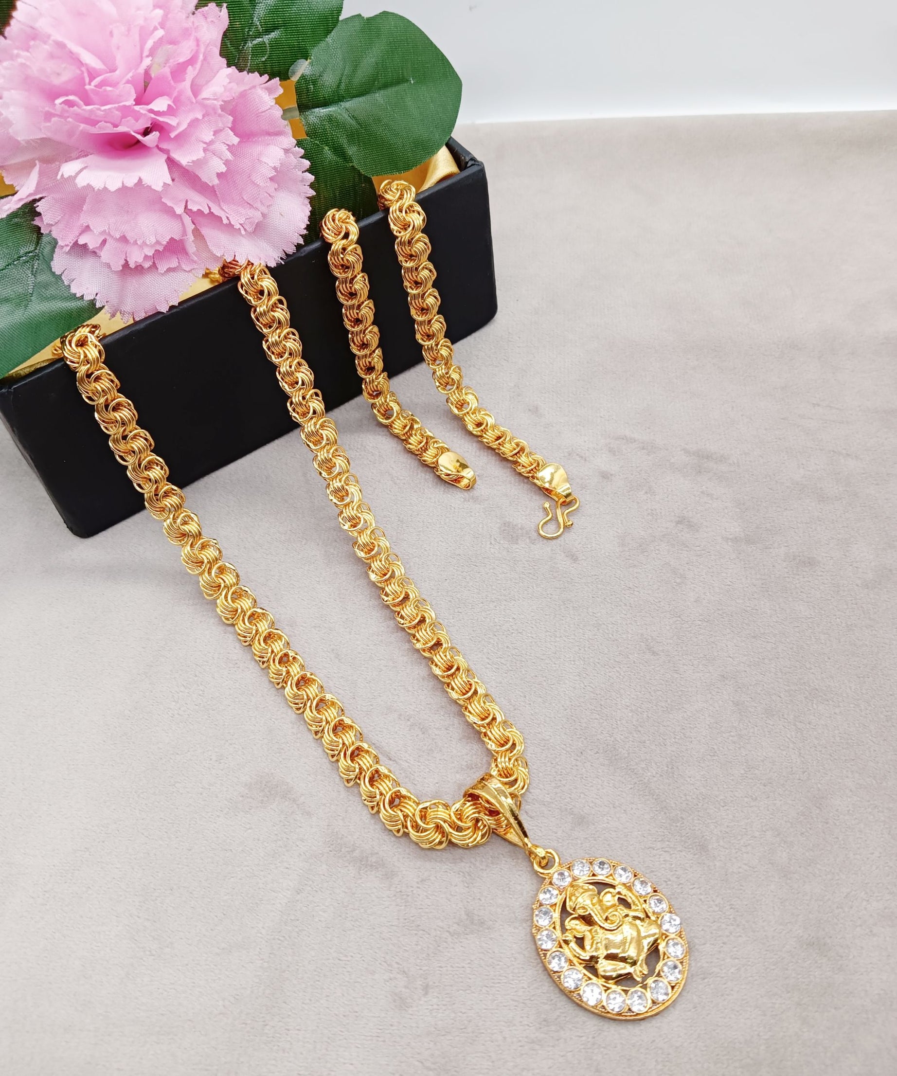 Luxurious Men's Gold Plated Pendant With Chain Vol 6