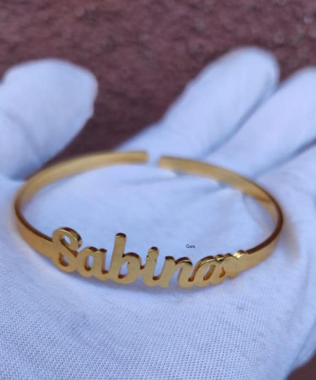 Customize name bracelet fattycraft