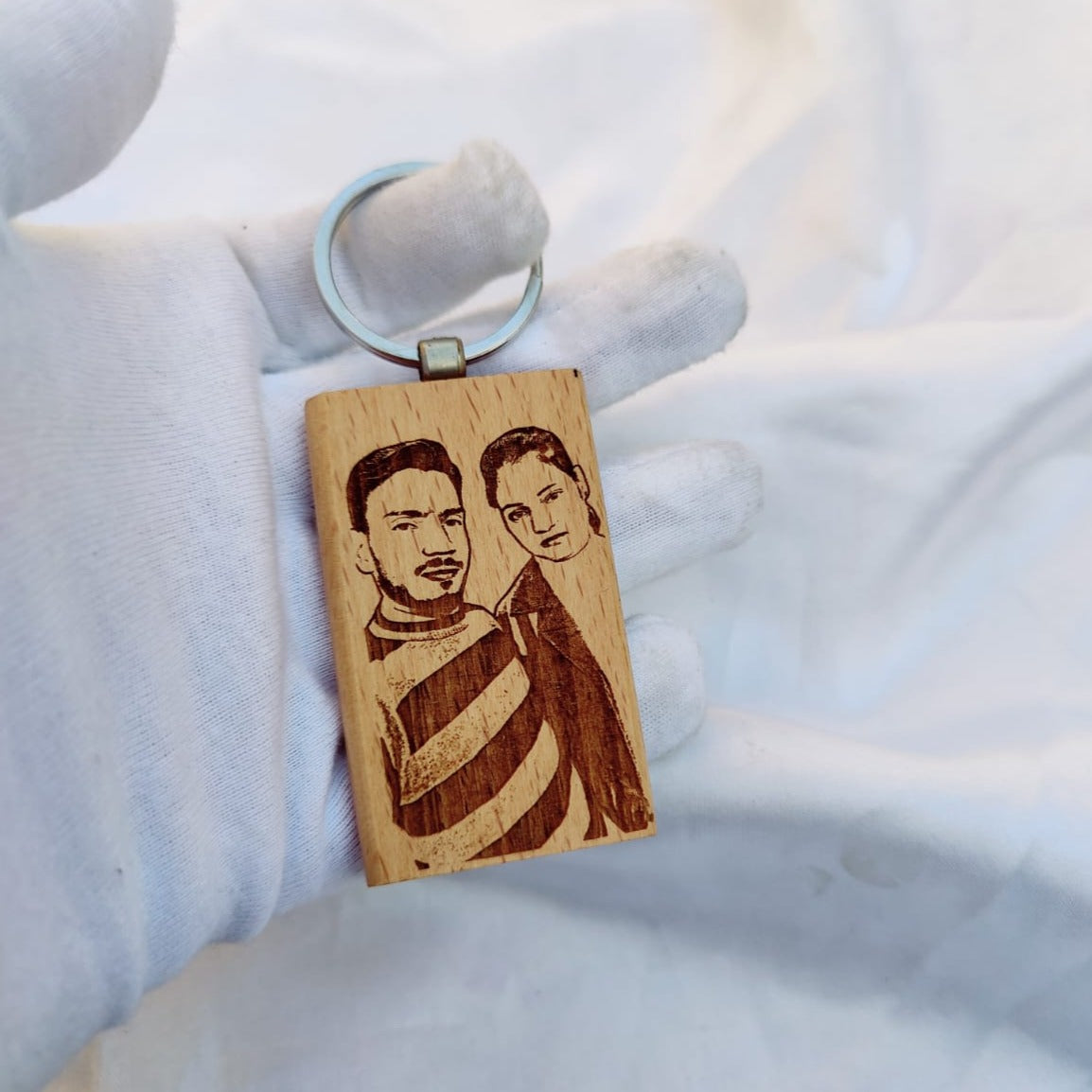 Customize Wooden Keychain Gift Giving