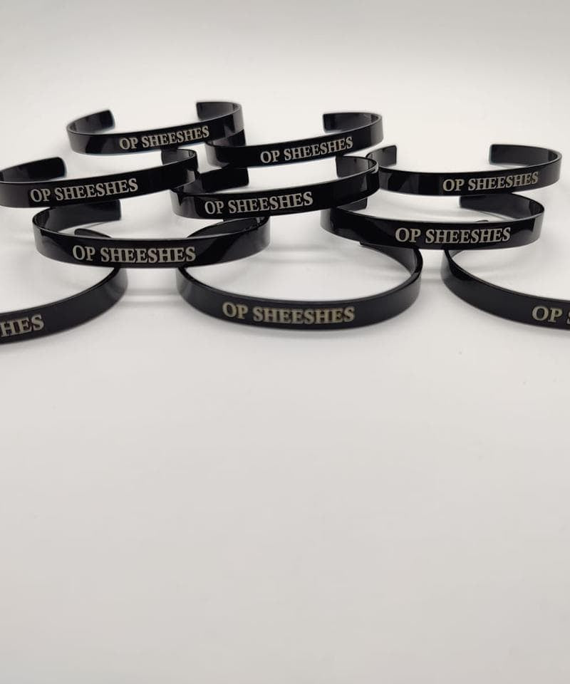 Adjustable bracelet kada