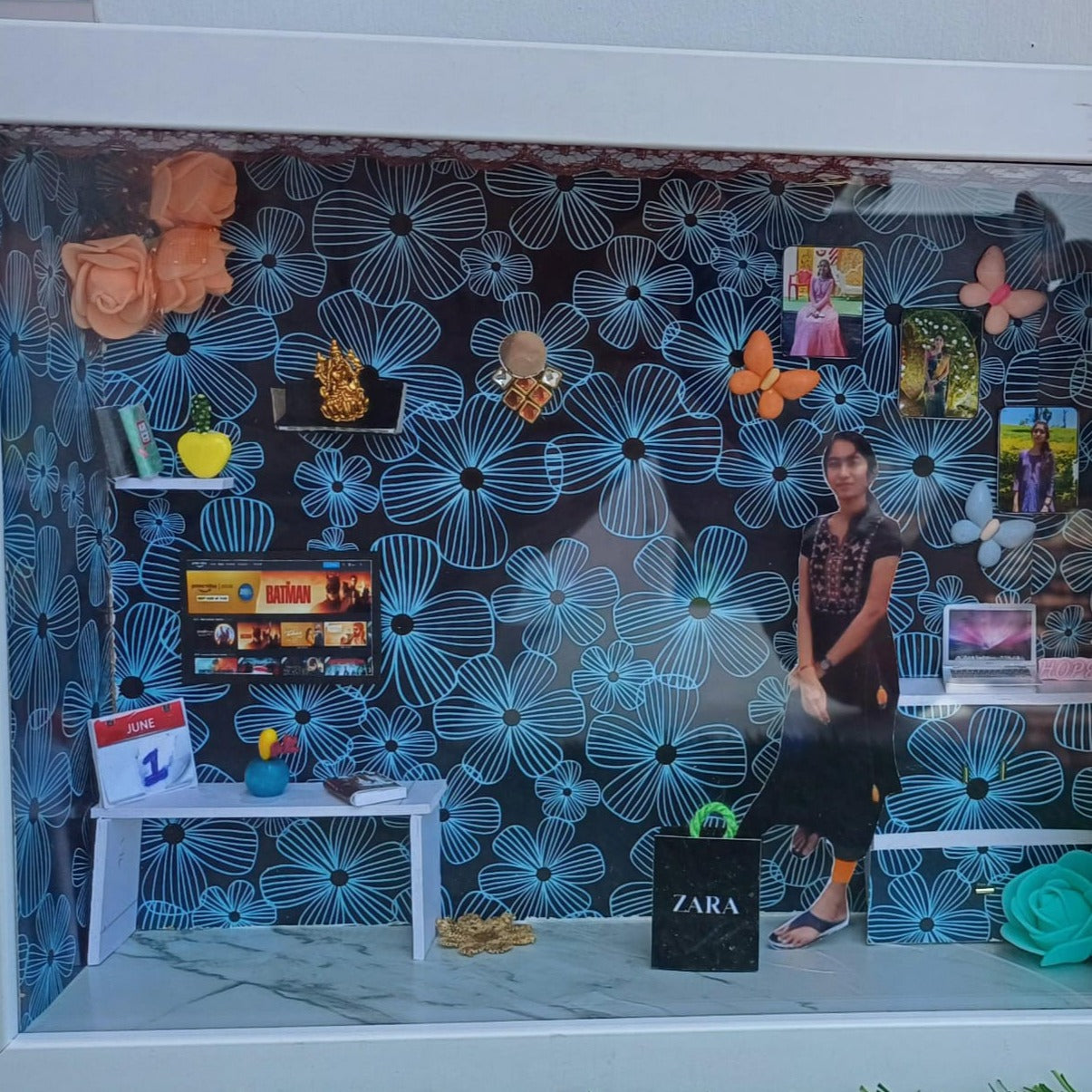 Miniature Frame 3D Basic House Theme Customized