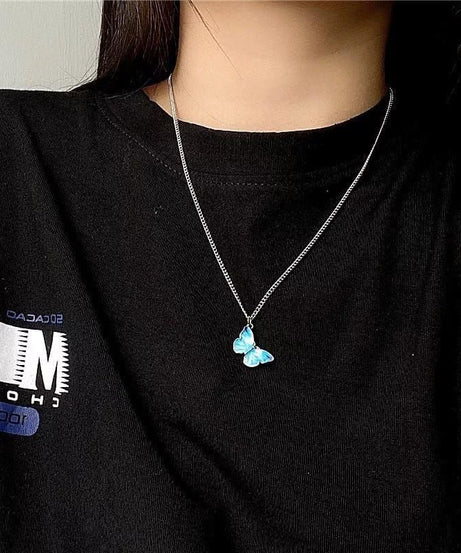 AVR JEWELS Pretty Blue butterfly Neck pendant for women and girls