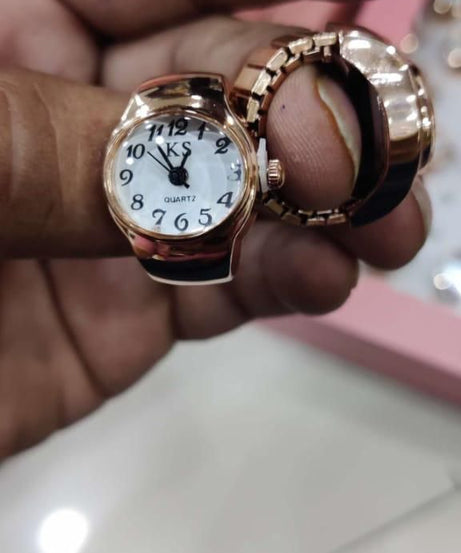 Women's Men's Ring Watch Analogue Quartz on Finger Watch Ring