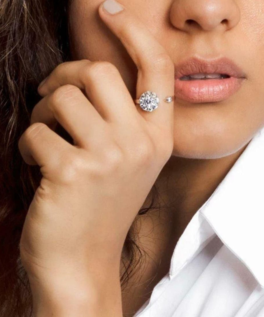 Anxiety Round micro inlaid universal rotating Finger Ring