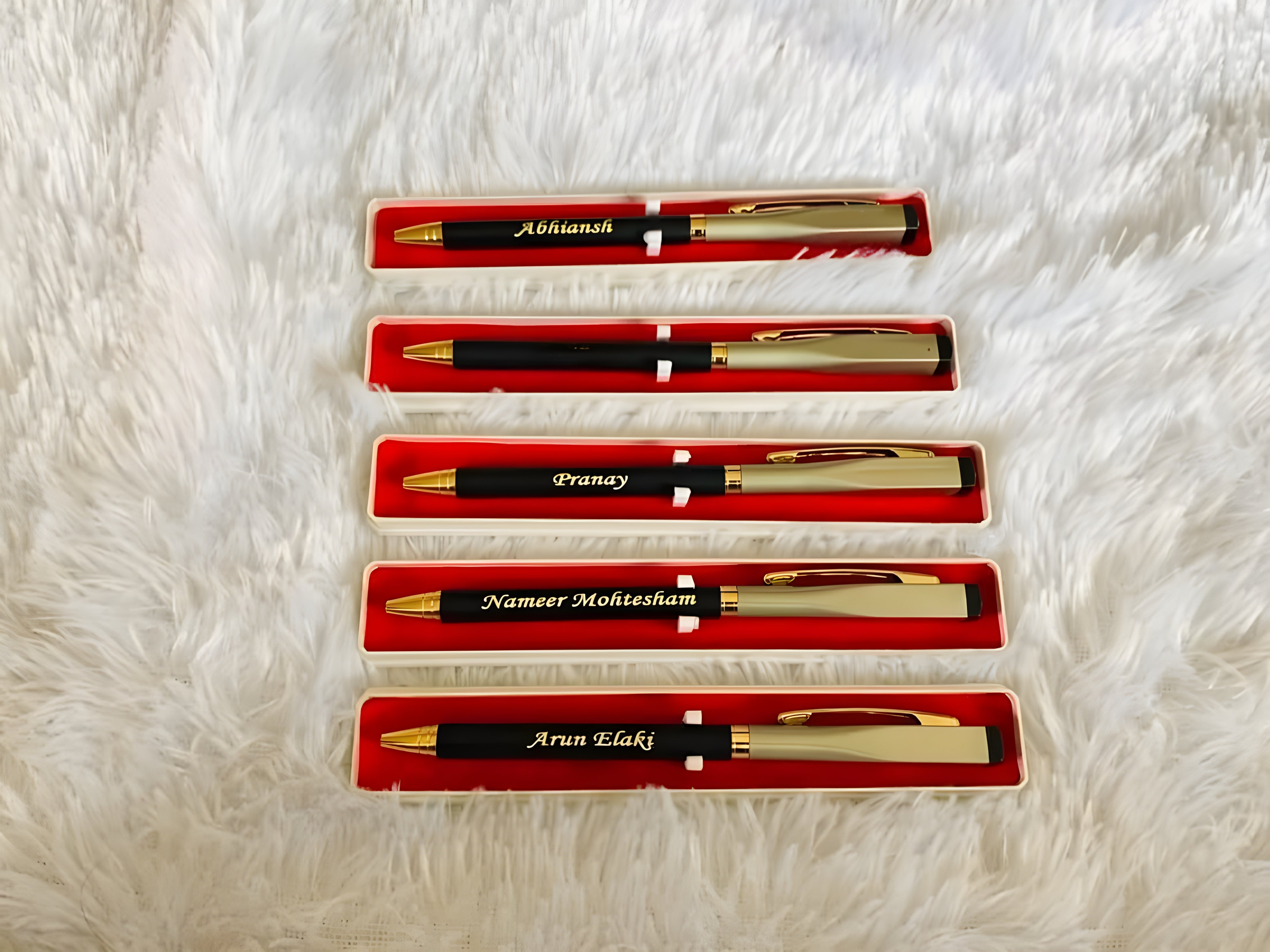 Customizable Black Diamond pens